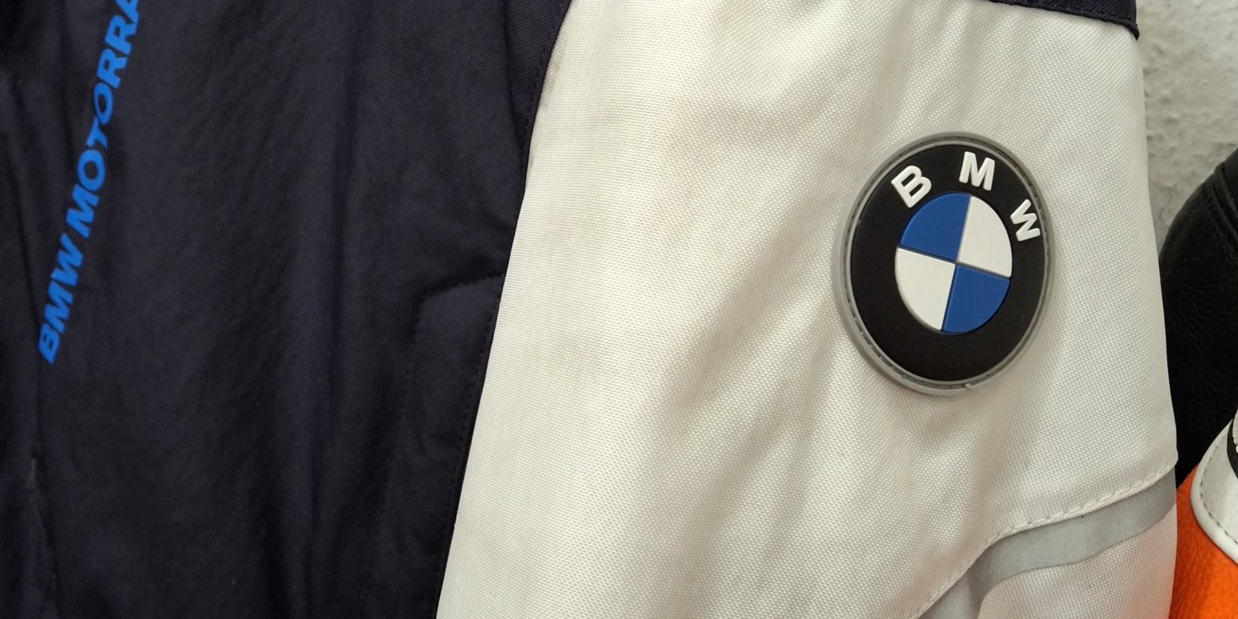 Ugyanaz a BMW Motorrad textil motoros ruha tisztítás után